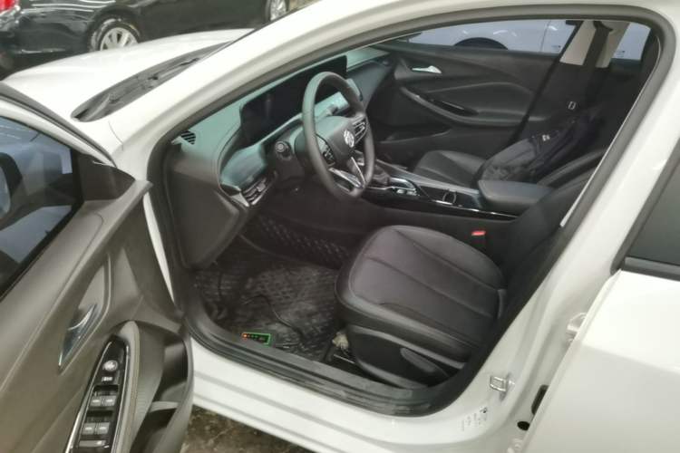 Used Buick Verano 2023 Pro Enjoyment Edition Driver Seat