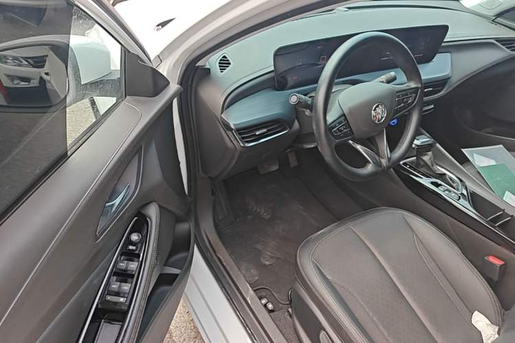 Used Buick Verano 2023 Pro Enjoyment Edition Driver Seat