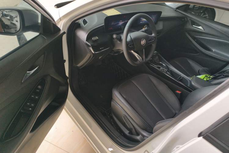Used Buick Verano 2023 Pro Enjoyment Edition Driver Seat