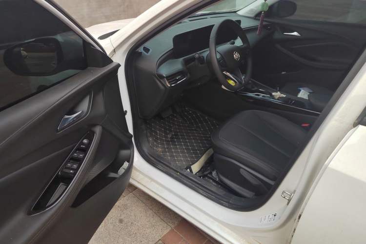 Used Buick Verano 2023 Pro Enjoyment Edition Driver Seat