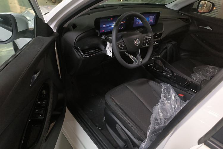 Used Buick Verano 2023 Pro Enjoyment Edition Driver Seat
