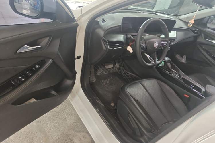 Used Buick Verano 2023 Pro Enjoyment Edition Driver Seat