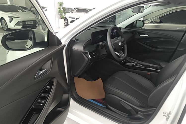 Used Buick Verano 2023 Pro Enjoyment Edition Driver Seat