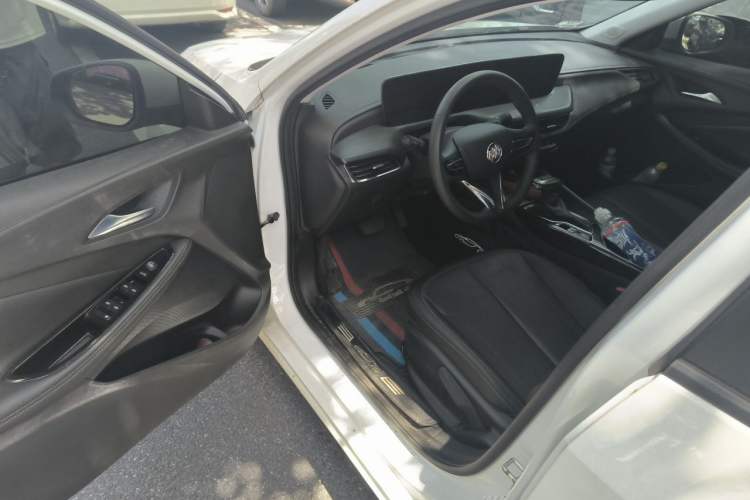 Used Buick Verano 2023 Pro Enjoyment Edition Driver Seat