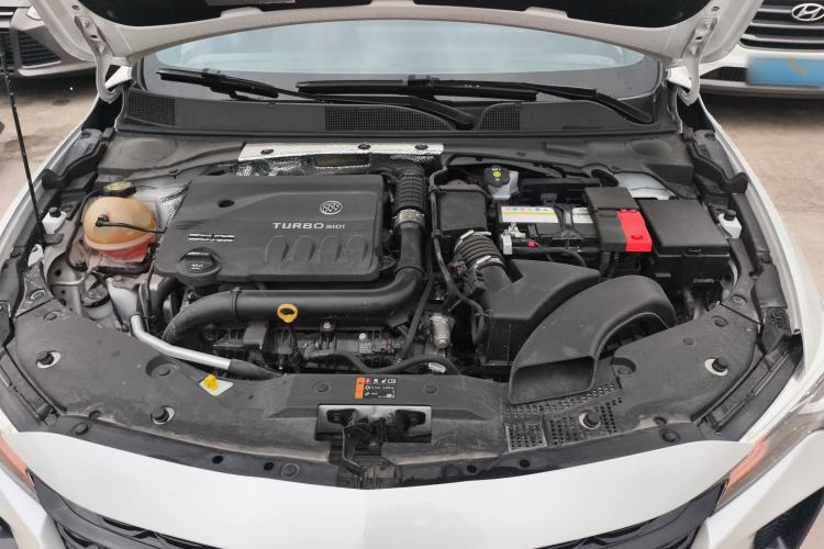 Used Buick Verano 2023 Pro GS Hunter Wind Edition Engine Bay