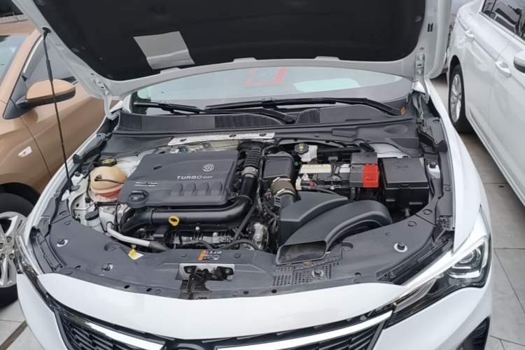 Used Buick Verano 2023 Pro Enjoyment Edition Engine Bay