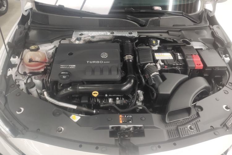 Used Buick Verano 2023 Pro GS Hunter Wind Edition Engine Bay
