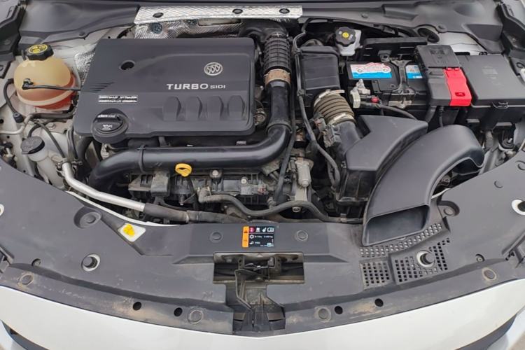 Used Buick Verano 2023 Pro GS Hunter Wind Edition Engine Bay