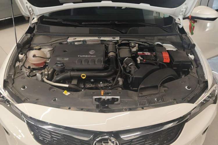 Used Buick Verano 2023 Pro Enjoyment Edition Engine Bay