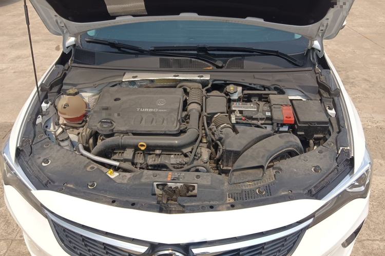 Used Buick Verano 2023 Pro Enjoyment Edition Engine Bay