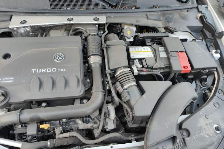 Used Buick Verano 2023 Pro Enjoyment Edition Engine Bay Left