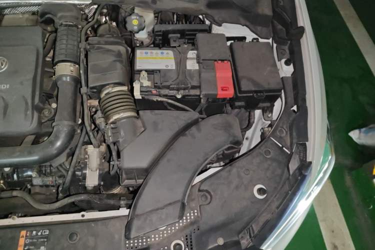Used Buick Verano 2023 Pro Enjoyment Edition Engine Bay Left