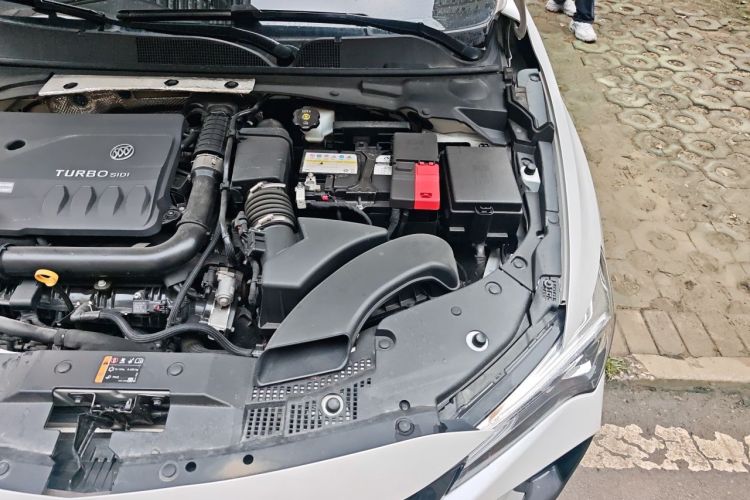 Used Buick Verano 2023 Pro GS Hunter Wind Edition Engine Bay Left