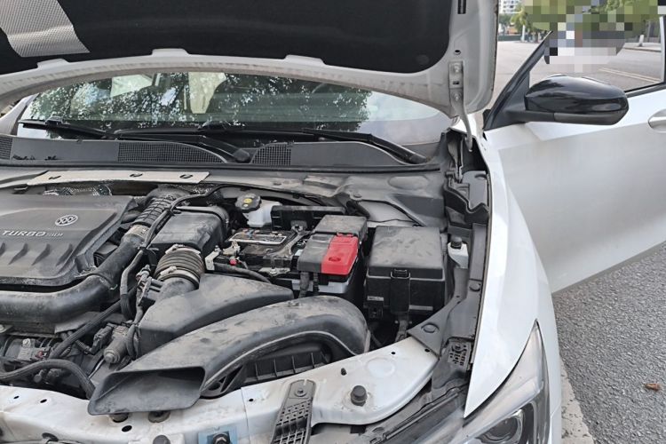 Used Buick Verano 2023 Pro GS Swift Edition Engine Bay Left