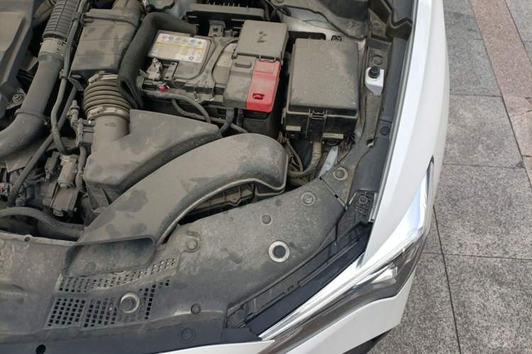 Used Buick Verano 2023 Pro GS Hunter Wind Edition Engine Bay Left