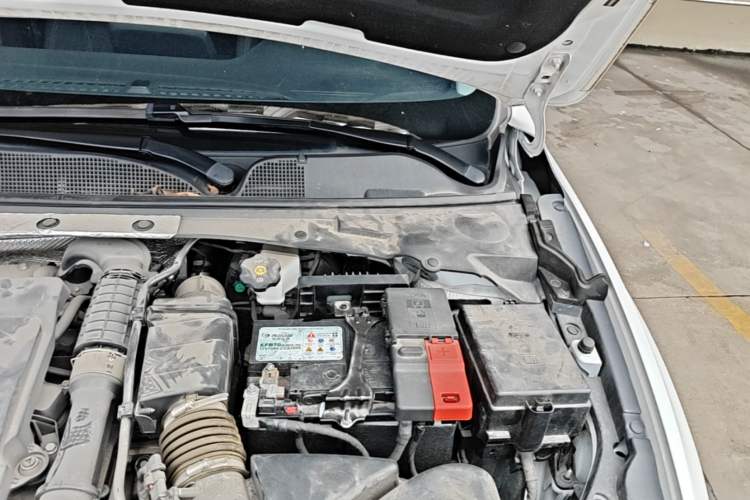 Used Buick Verano 2023 Pro Le Yi Edition Engine Bay Left