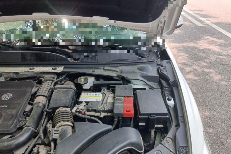 Used Buick Verano 2023 Pro Enjoyment Edition Engine Bay Left