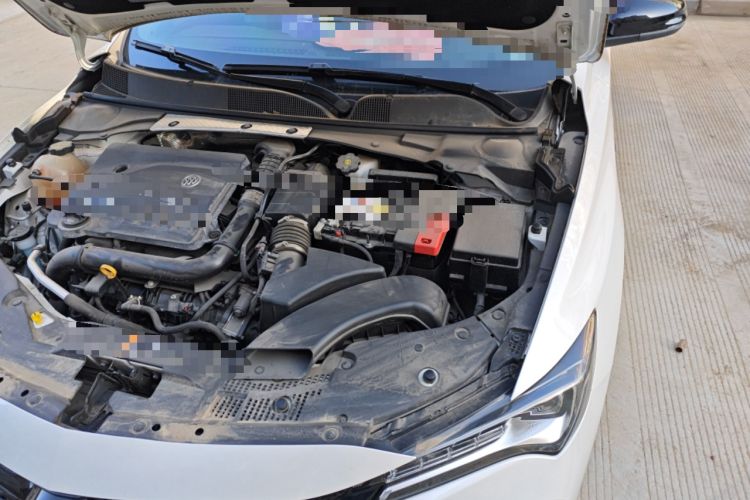 Used Buick Verano 2023 Pro GS Swift Edition Engine Bay Left