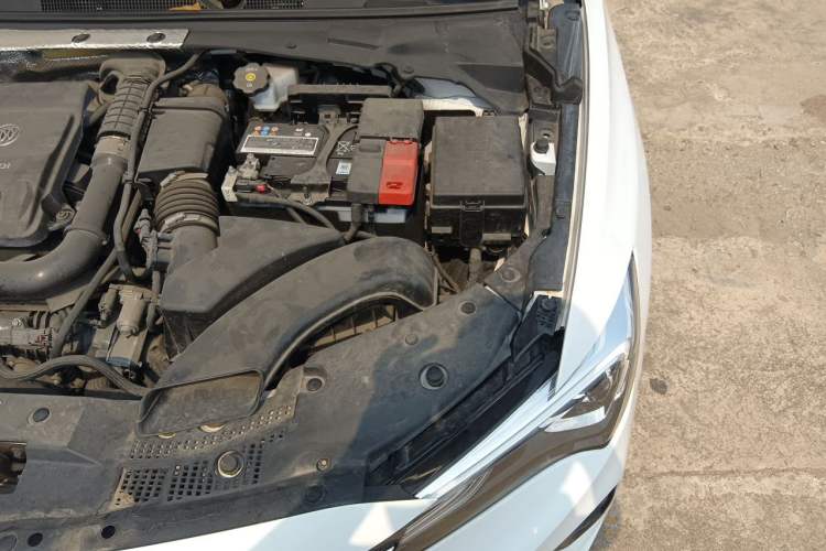 Used Buick Verano 2023 Pro Enjoyment Edition Engine Bay Left