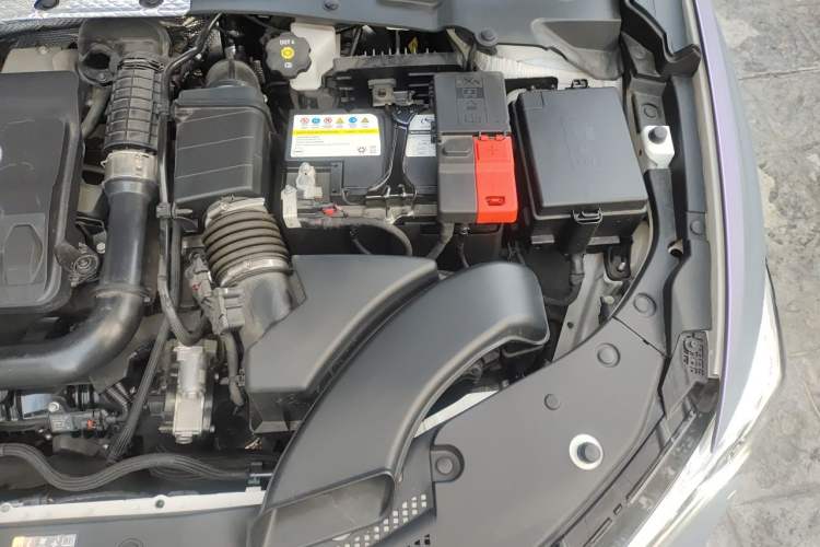 Used Buick Verano 2023 Pro Enjoyment Edition Engine Bay Left