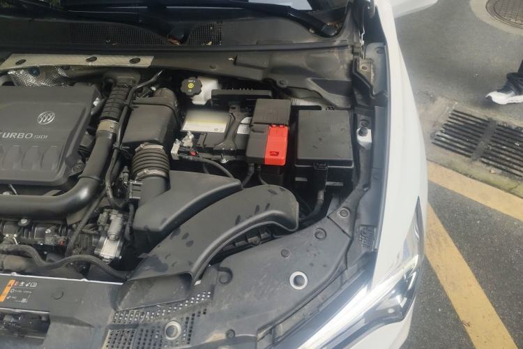 Used Buick Verano 2023 Pro Enjoyment Edition Engine Bay Left