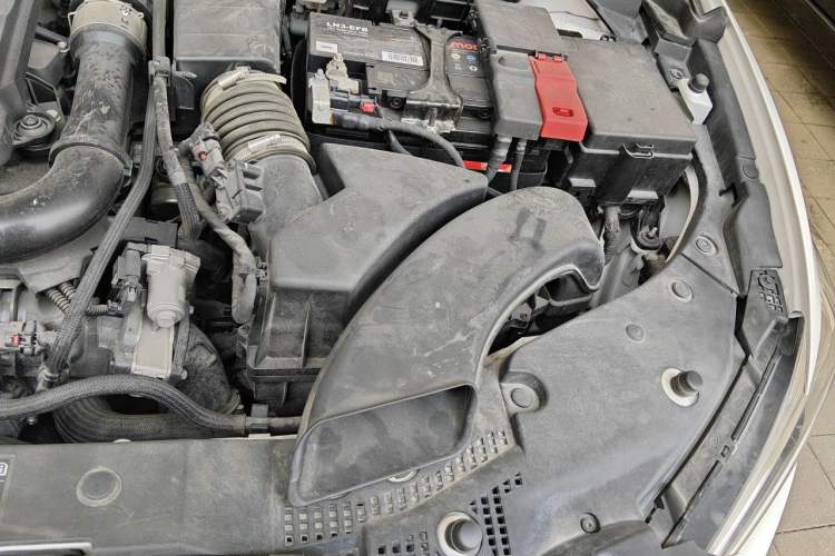 Used Buick Verano 2023 Pro Le Yi Edition Engine Bay Left