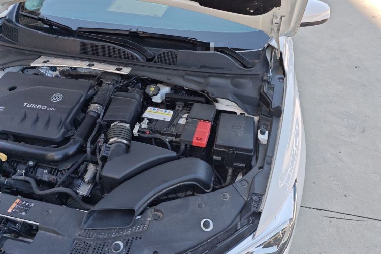 Used Buick Verano 2023 Pro Enjoyment Edition Engine Bay Left