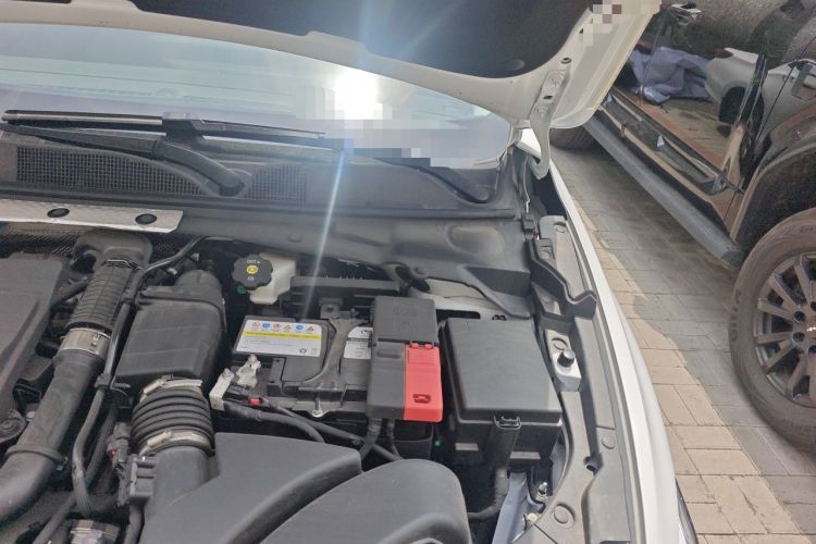 Used Buick Verano 2023 Pro Enjoyment Edition Engine Bay Left