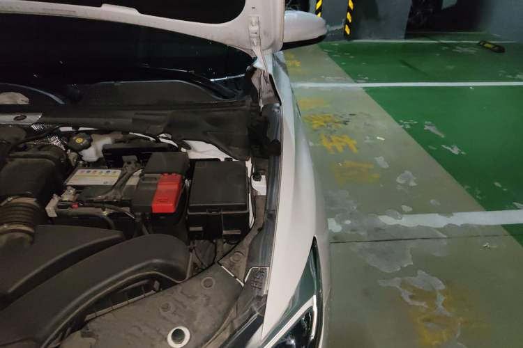 Used Buick Verano 2023 Pro Enjoyment Edition Engine Bay Left
