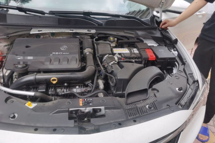 Used Buick Verano 2023 Pro Enjoyment Edition Engine Bay Left
