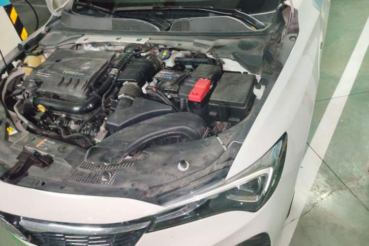 Used Buick Verano 2023 Pro Enjoyment Edition Engine Bay Left