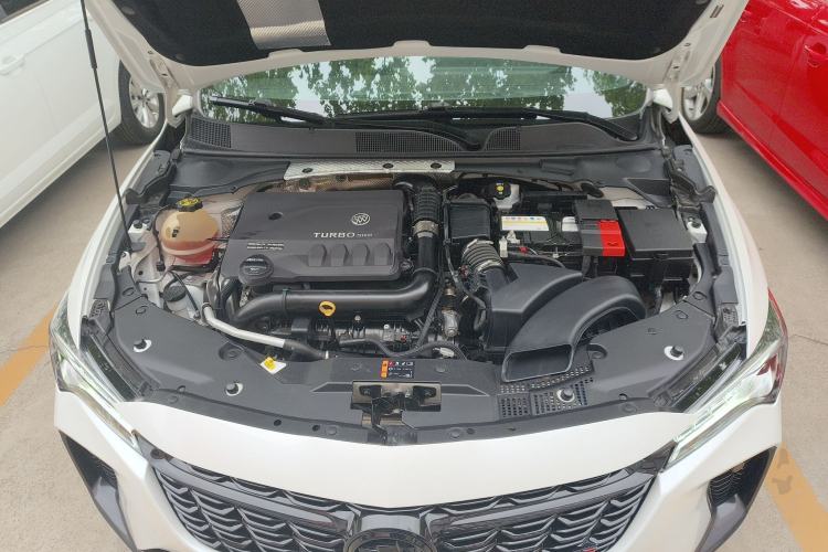 Used Buick Verano 2023 Pro GS Swift Edition Engine Bay