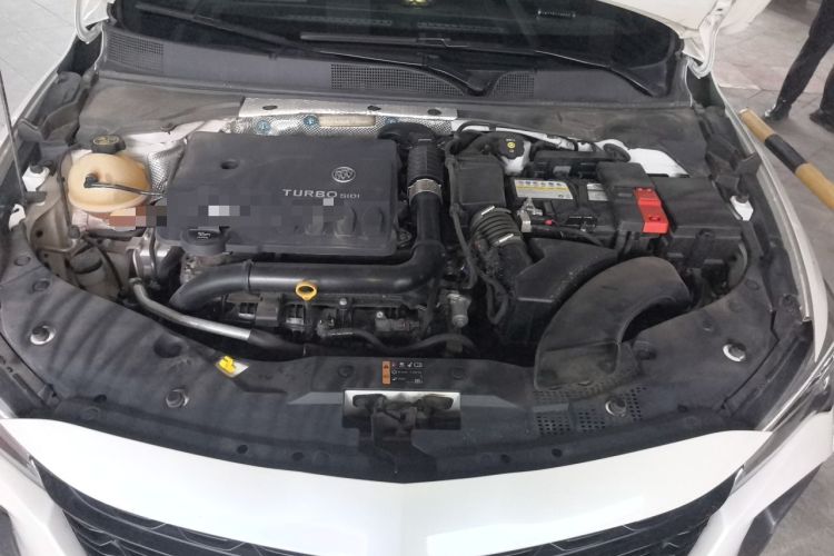 Used Buick Verano 2023 Pro GS Hunter Wind Edition Engine Bay