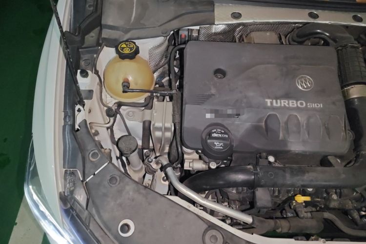 Used Buick Verano 2023 Pro Enjoyment Edition Engine Bay Right