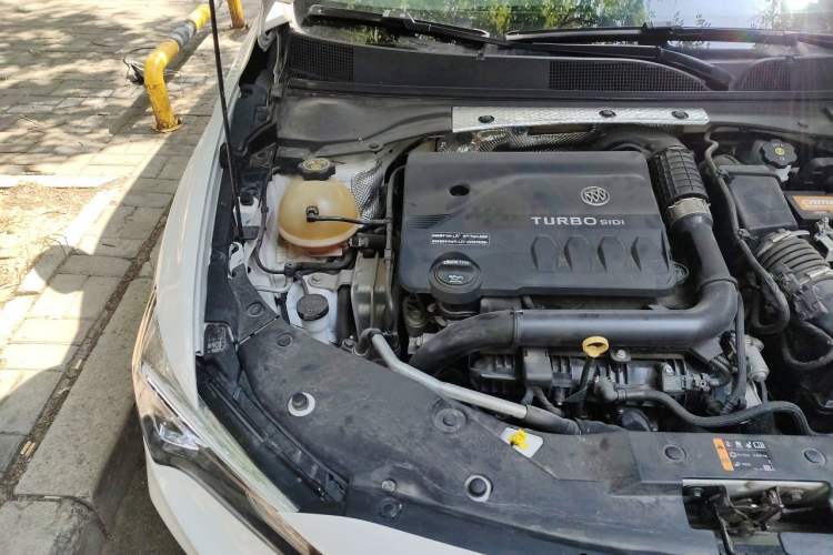 Used Buick Verano 2023 Pro Enjoyment Edition Engine Bay Right
