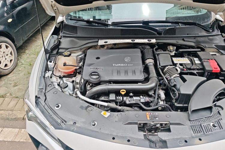 Used Buick Verano 2023 Pro GS Hunter Wind Edition Engine Bay Right