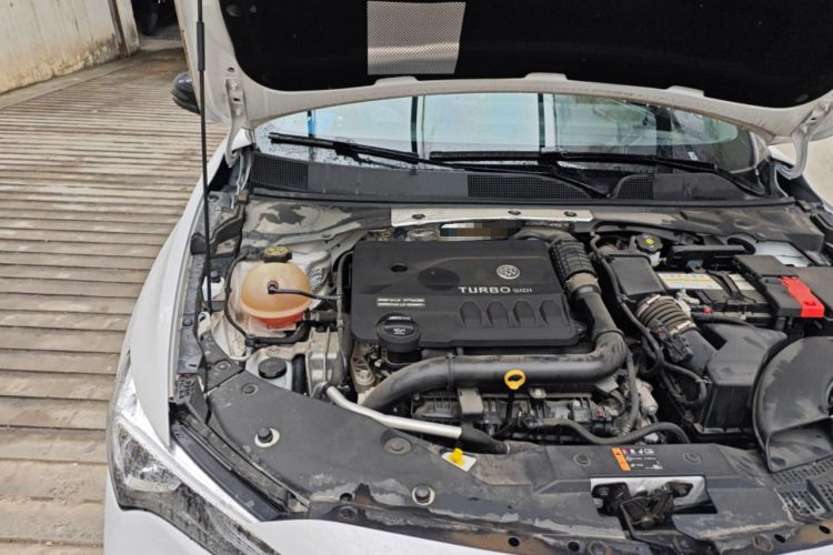 Used Buick Verano 2023 Pro GS Hunter Wind Edition Engine Bay Right