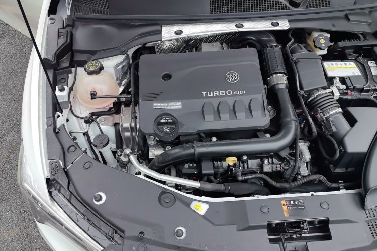 Used Buick Verano 2023 Pro Enjoyment Edition Engine Bay Right