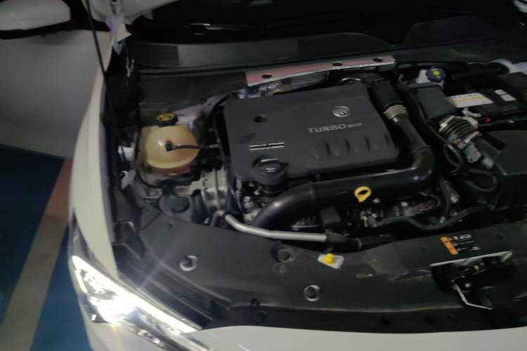 Used Buick Verano 2023 Pro Enjoyment Edition Engine Bay Right