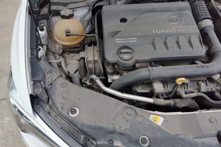 Used Buick Verano 2023 Pro Enjoyment Edition Engine Bay Right