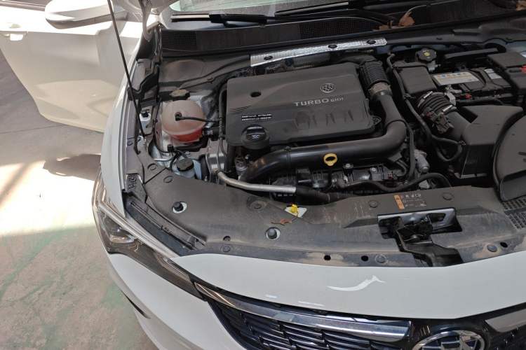 Used Buick Verano 2023 Pro Enjoyment Edition Engine Bay Right