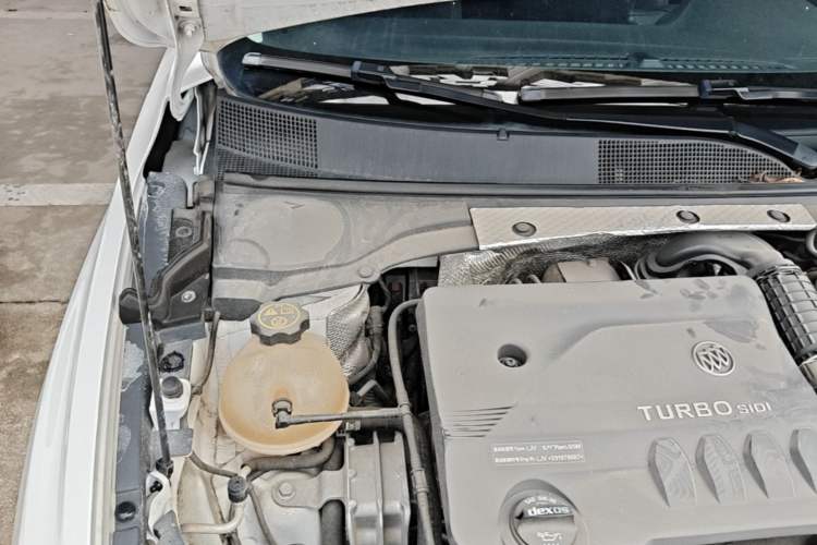 Used Buick Verano 2023 Pro Le Yi Edition Engine Bay Right