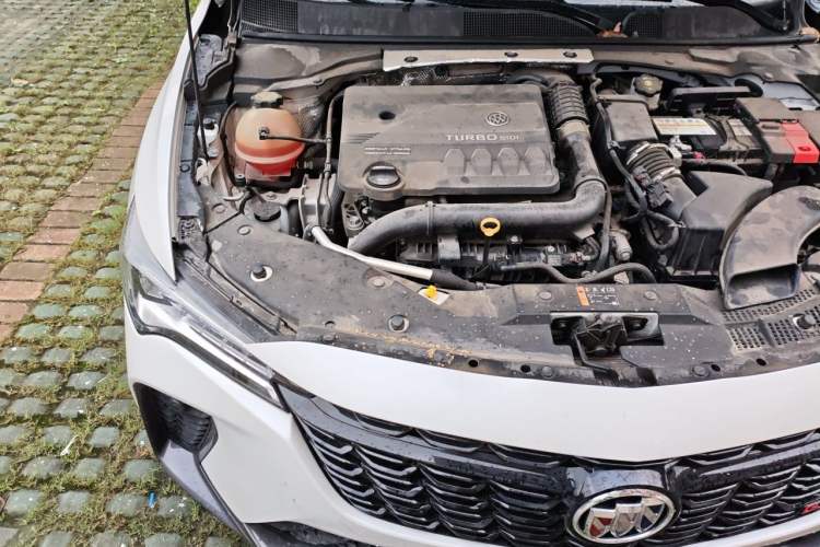Used Buick Verano 2023 Pro GS Swift Edition Engine Bay Right