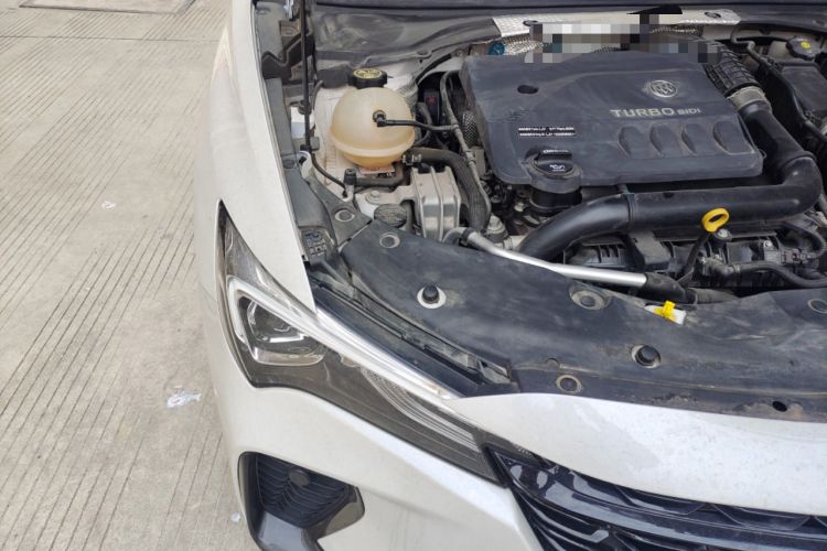 Used Buick Verano 2023 Pro GS Hunter Wind Edition Engine Bay Right