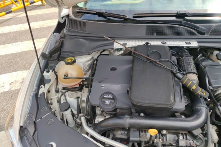 Used Buick Verano 2023 Pro Enjoyment Edition Engine Bay Right