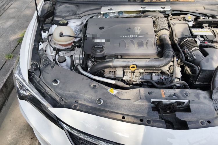 Used Buick Verano 2023 Pro Enjoyment Edition Engine Bay Right