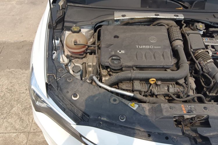 Used Buick Verano 2023 Pro Enjoyment Edition Engine Bay Right