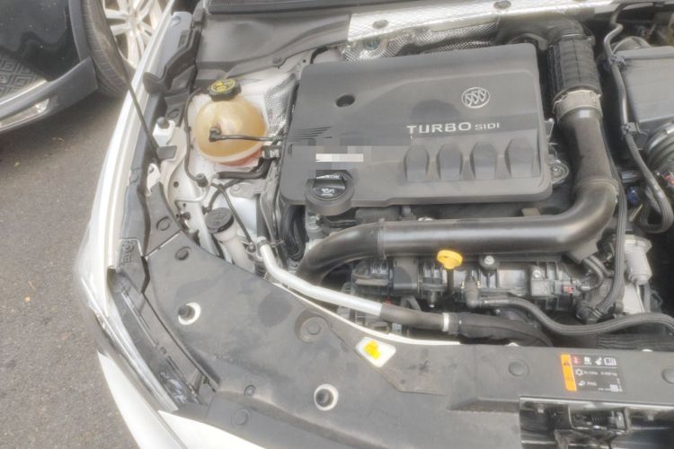 Used Buick Verano 2023 Pro Enjoyment Edition Engine Bay Right