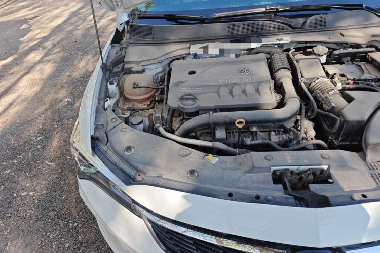 Used Buick Verano 2023 Pro Enjoyment Edition Engine Bay Right