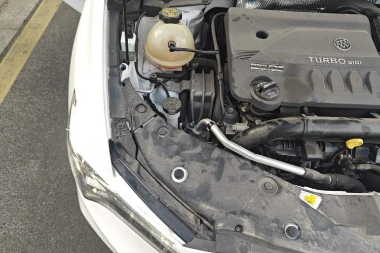 Used Buick Verano 2023 Pro Enjoyment Edition Engine Bay Right